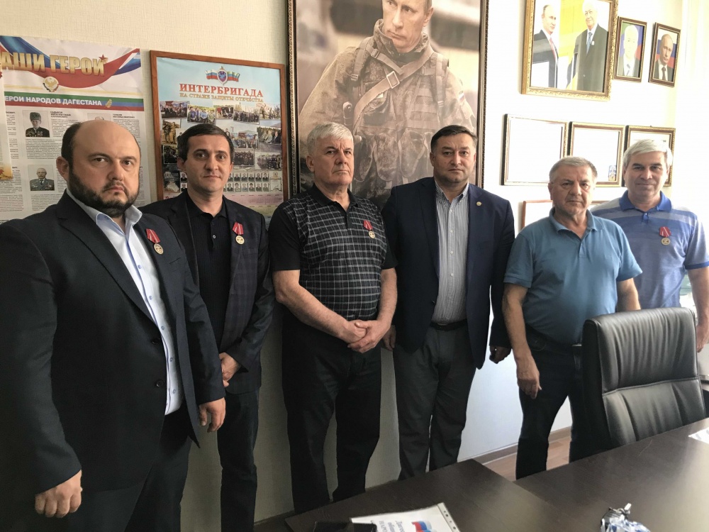 Награждены медалью